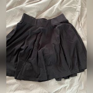 black swing mini skirt